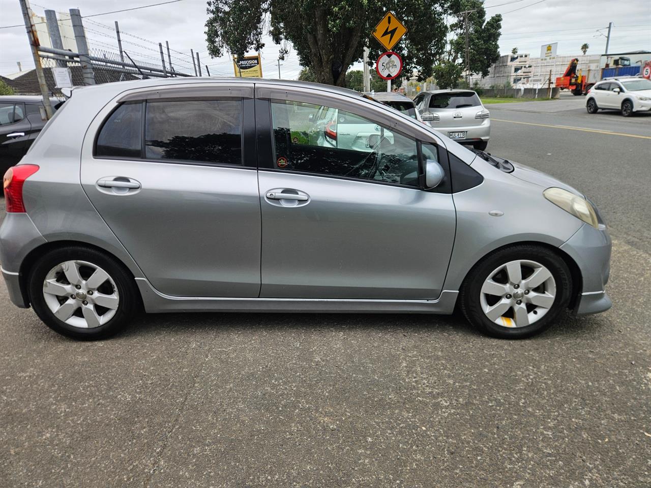 2007 Toyota Vitz