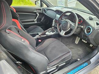 2016 Toyota 86 - Thumbnail