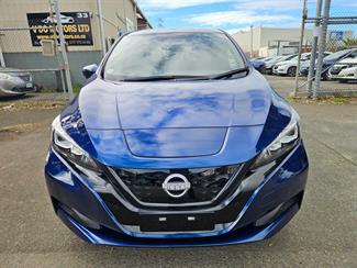 2021 Nissan Leaf - Thumbnail