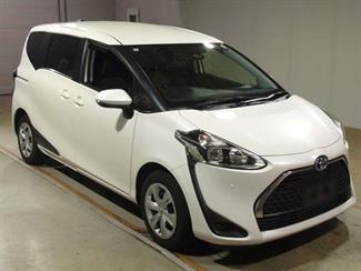 2022 Toyota Sienta - Thumbnail