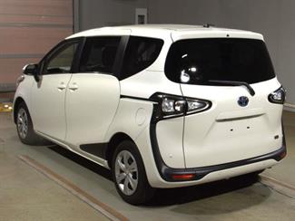 2022 Toyota Sienta - Thumbnail