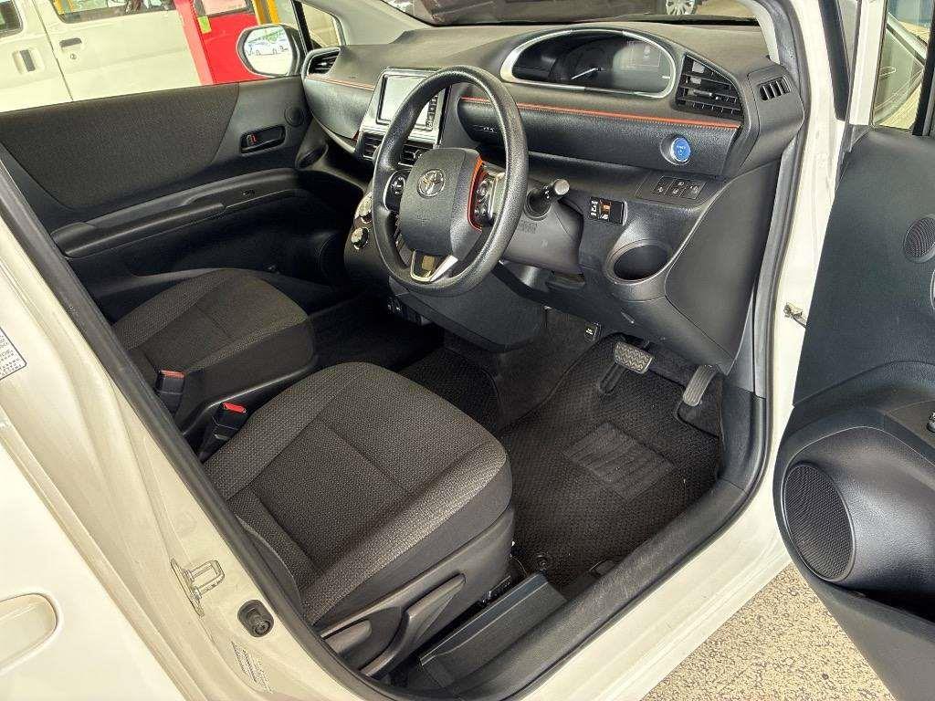 2022 Toyota Sienta