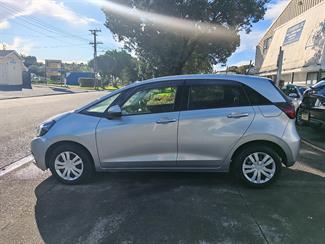 2020 Honda Fit - Thumbnail
