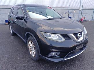 2015 Nissan X-Trail - Thumbnail