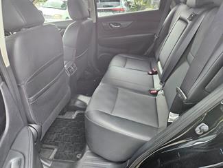 2015 Nissan X-Trail - Thumbnail
