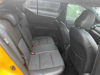 2020 Nissan KICKS - Thumbnail