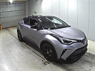 2021 Toyota C-HR - Thumbnail