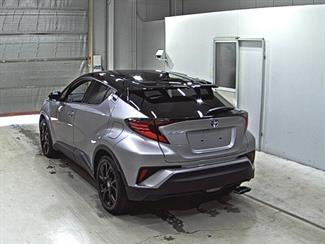 2021 Toyota C-HR - Thumbnail