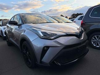 2021 Toyota C-HR - Thumbnail