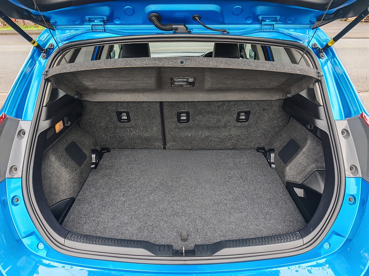 2017 Toyota Auris