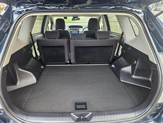 2019 Toyota Prius - Thumbnail