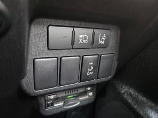 2019 Toyota Prius - Thumbnail