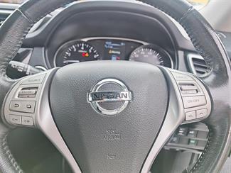 2017 Nissan X-trail - Thumbnail