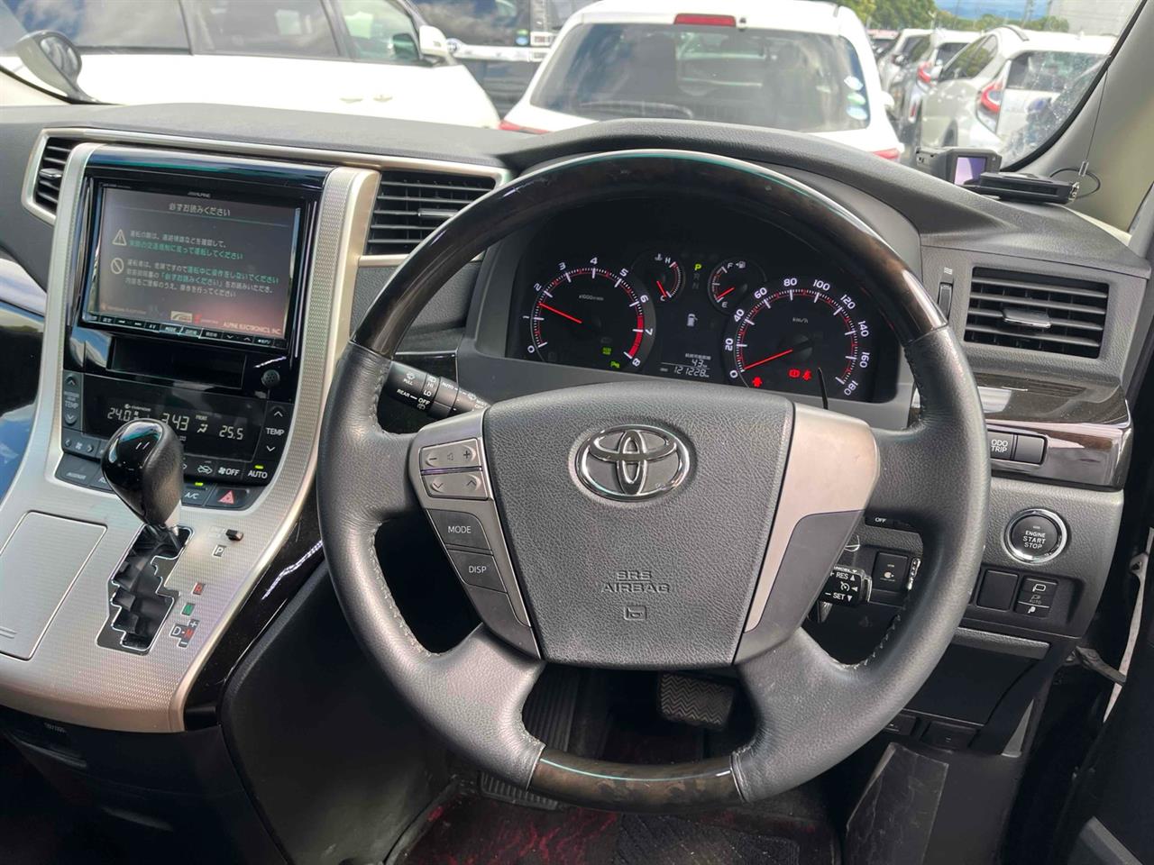 2013 Toyota Vellfire
