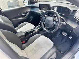 2020 Peugeot E-208 - Thumbnail