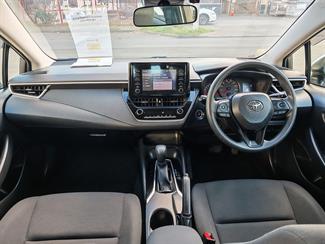 2020 Toyota Corolla - Thumbnail
