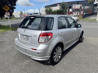 2011 Suzuki SX4 - Thumbnail