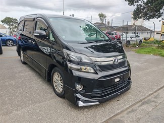 2013 Toyota Vellfire - Thumbnail