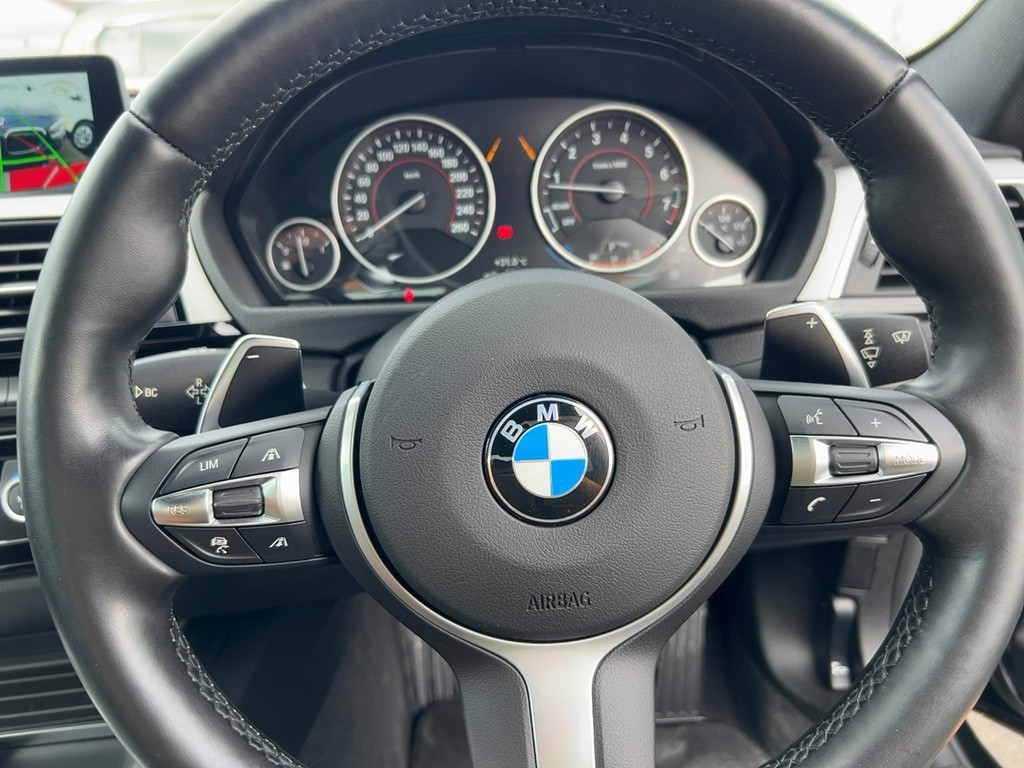 2017 BMW 320i