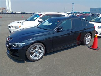 2017 BMW 320i - Thumbnail