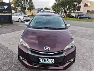 2013 Toyota Wish - Thumbnail