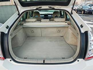 2009 Toyota Prius - Thumbnail