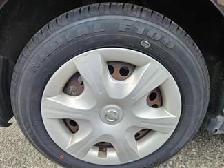 2010 Nissan Tiida - Thumbnail