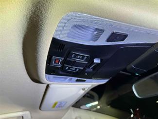 2018 Toyota Alphard - Thumbnail