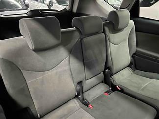 2014 Toyota Prius - Thumbnail