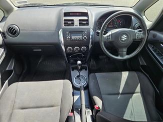 2009 Suzuki SX4 - Thumbnail