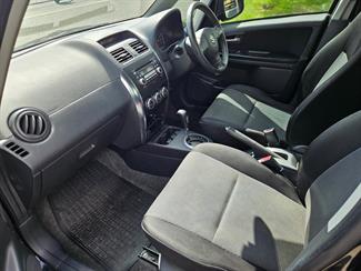 2009 Suzuki SX4 - Thumbnail