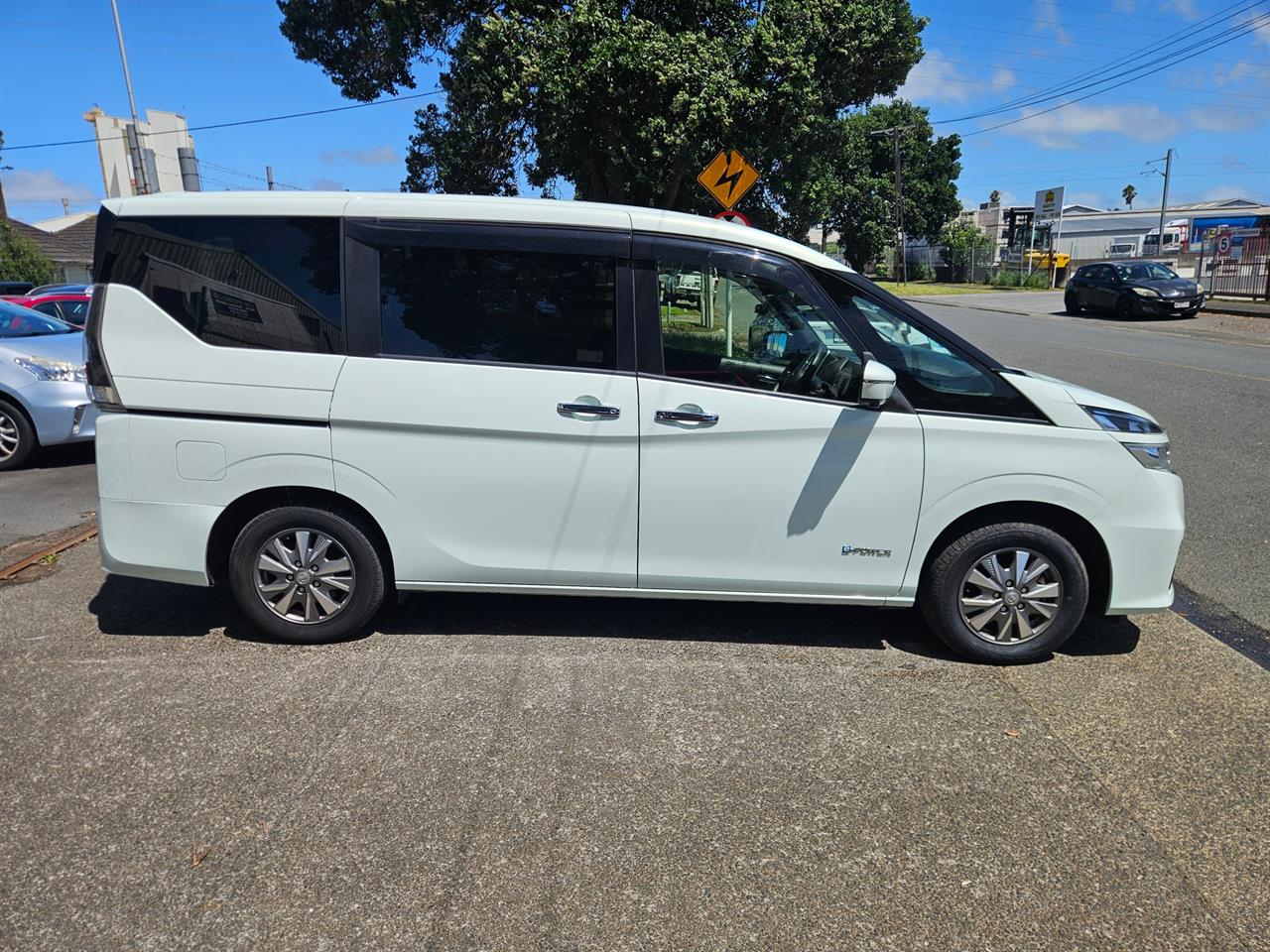 2020 Nissan Serena