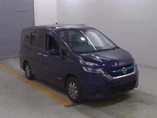 2018 Nissan Serena - Thumbnail