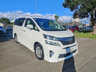 2014 Toyota Vellfire - Thumbnail