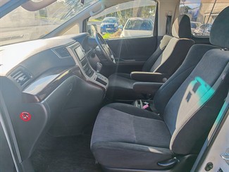 2014 Toyota Vellfire - Thumbnail