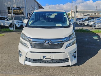 2014 Toyota Vellfire - Thumbnail
