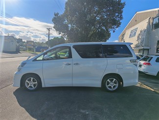 2014 Toyota Vellfire - Thumbnail