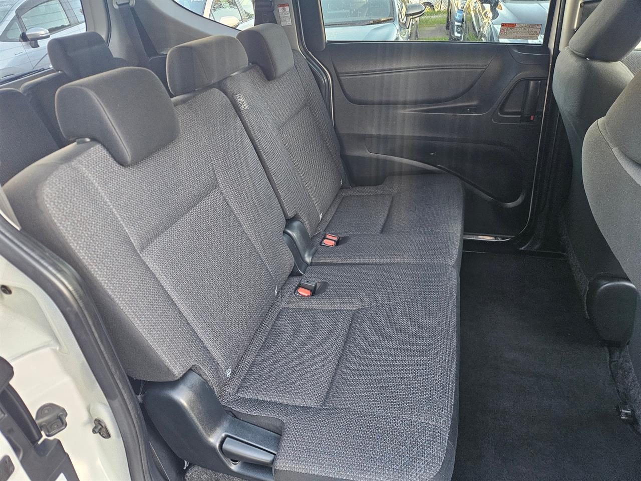 2021 Toyota Sienta