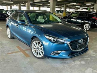 2017 Mazda Axela - Thumbnail