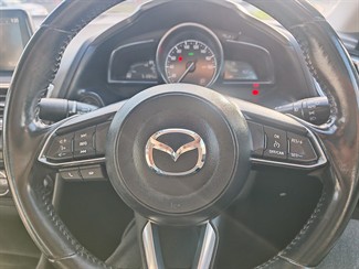 2017 Mazda Axela - Thumbnail
