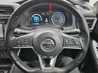 2019 Nissan Leaf - Thumbnail
