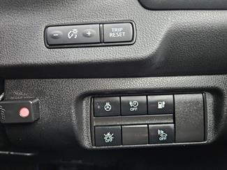 2019 Nissan Leaf - Thumbnail