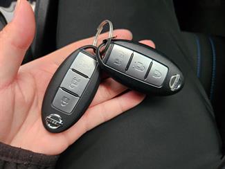 2019 Nissan Leaf - Thumbnail