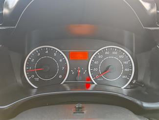 2011 Toyota Wish - Thumbnail